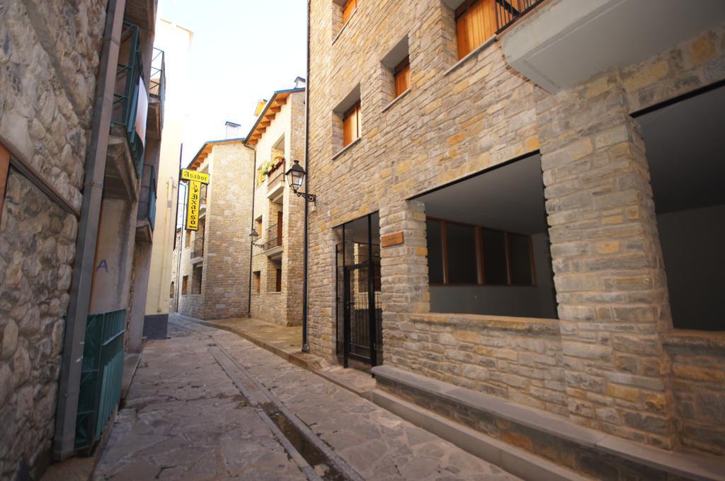 Casa Chispa Cuarenta Y Seis Benasque Luaran gambar